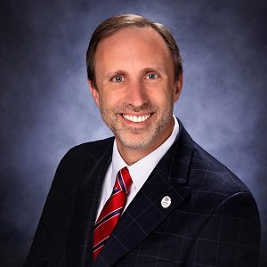 Will Cologna in a suit and tie